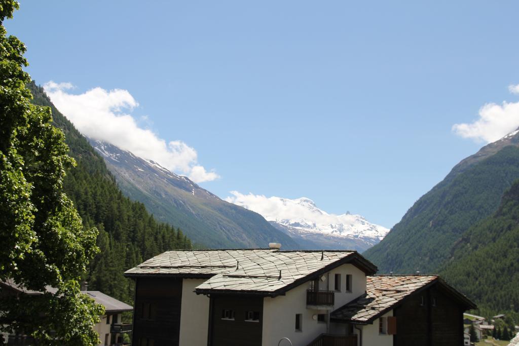 Ferienwohnungen Wallis - Randa Bei Zermatt Exterior foto