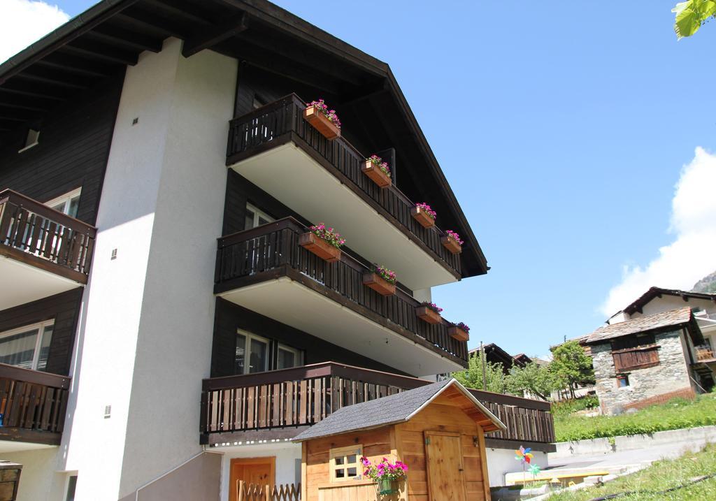Ferienwohnungen Wallis - Randa Bei Zermatt Exterior foto